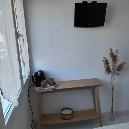 فندق مبيت وإفطار La Casita Serignanaise - T2 - Clim - Jardin Sérignan