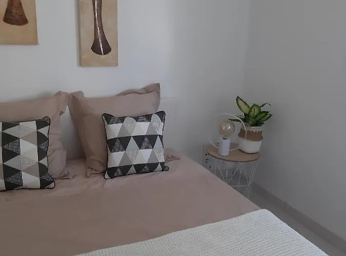La Casita Serignanaise - T2 - Clim - Jardin 3*