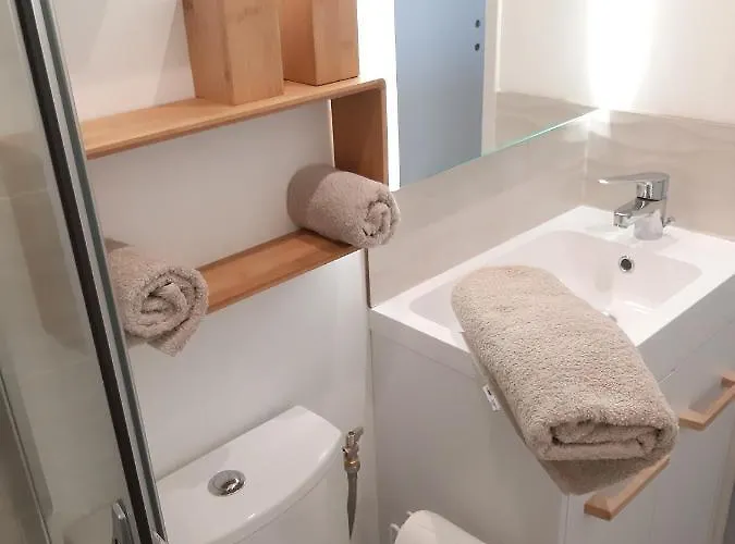 La Casita Serignanaise - T2 - Clim - Jardin 3*